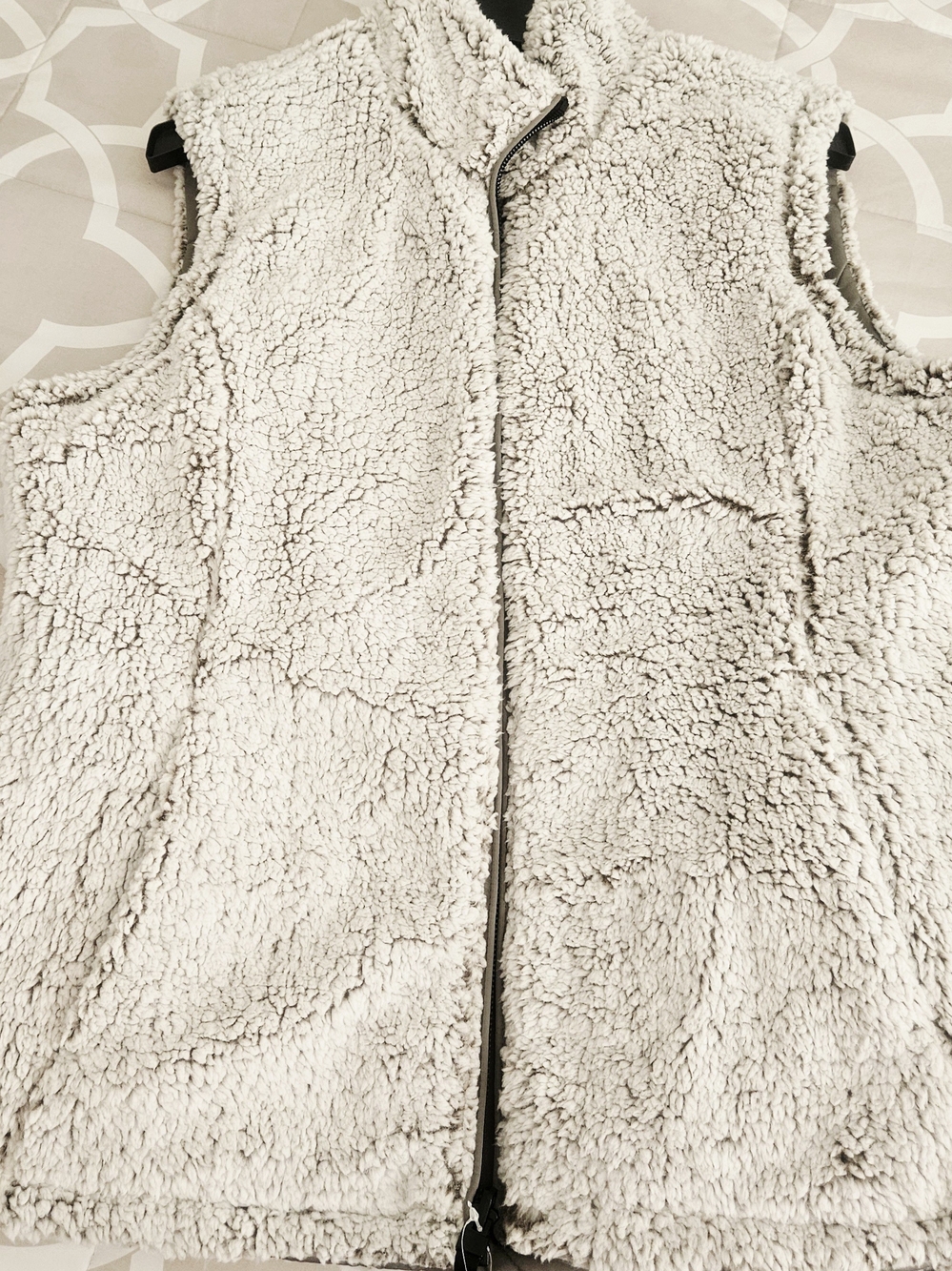 Free Country Women's Reversible Quilted Sherpa-Lined Vest - Light Hunter Green - Picture 2 of 7